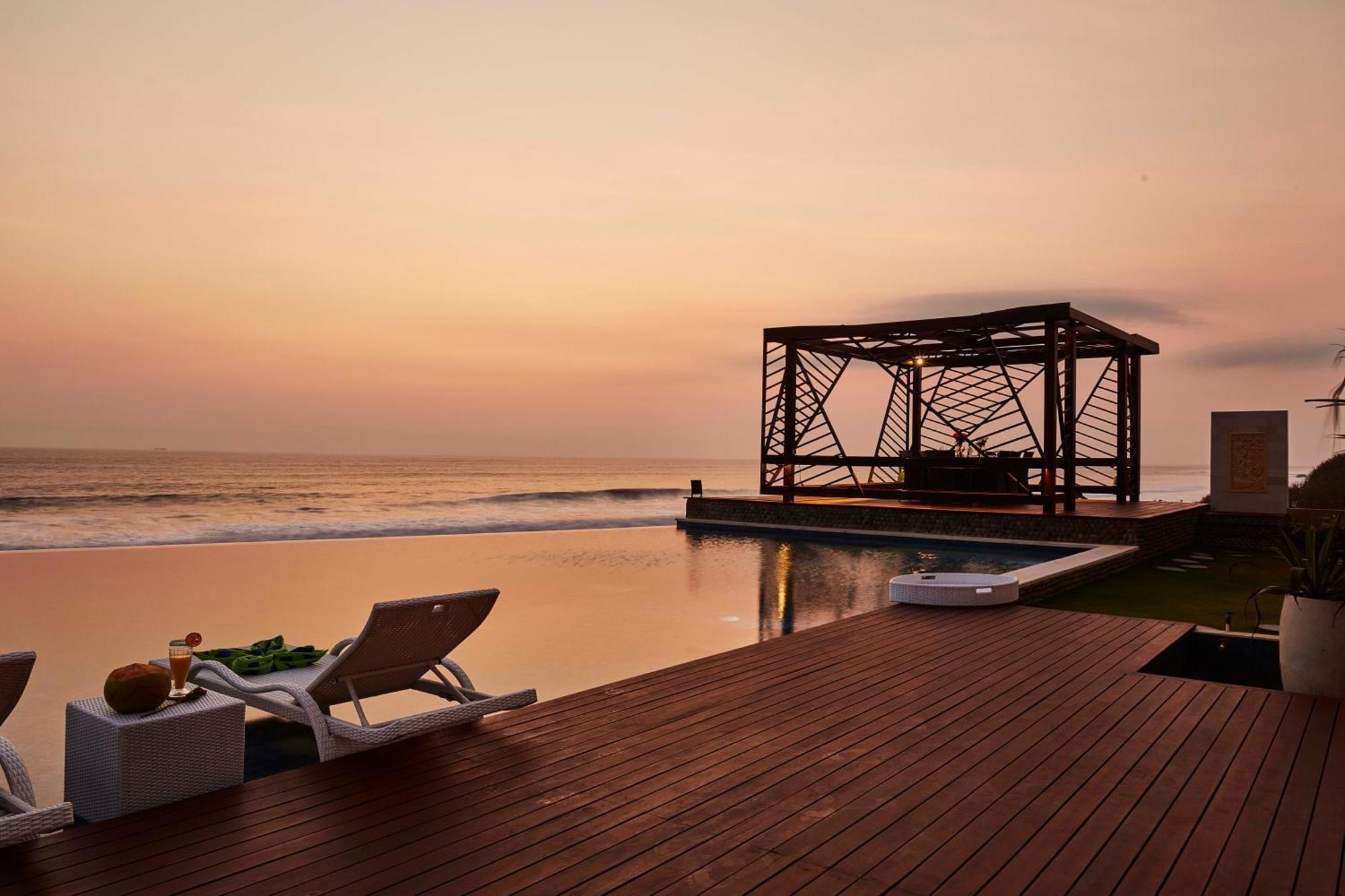 Abian Kapas Beach House Tabanan  Bagian luar foto